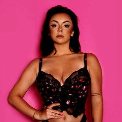Megan Miller🍒 photo