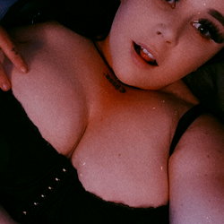 BbwBrattySub photo