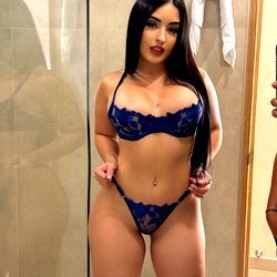 • CAROLINA TOBÓN • ☆👸🏻 photo