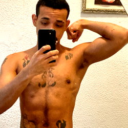 Tyler Big XXL photo
