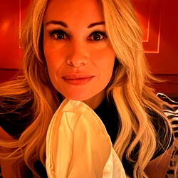 Christina Reeder's OnlyFans Profile Review