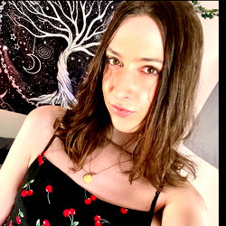 Abbie Morgan photo