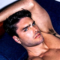 Charlie Matthews photo