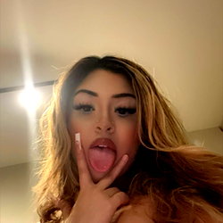 Sandra 😈 photo
