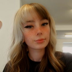 lilpixiekitten photo