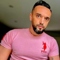 Alex | The Only One | 🏴󠁧󠁢󠁥󠁮󠁧󠁿 🇷🇴 photo