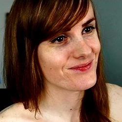 Angela Cross photo