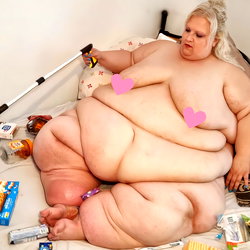 DoughBellyGirl photo