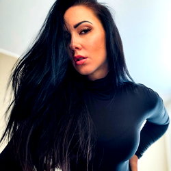 coupleshow69 photo