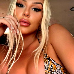 ❤️‍🔥 tana mongeau photo