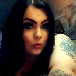 𝔹𝕚𝕘𝕋𝕚𝕥𝕥𝕪𝕃𝕖𝕒𝕟𝕟 photo