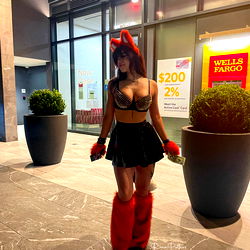 Foxey Potters - Model Page