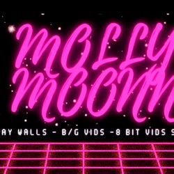 Molly Moon 🌙 - Captivating Content from the United States