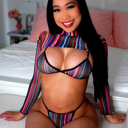 Lola Valentine photo