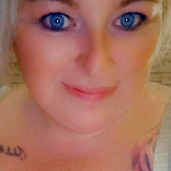 Chubby Wife's Onlyfans Profile