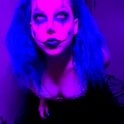 SiN 🎃 photo