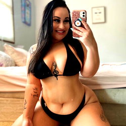 Riley Paige photo