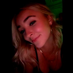 💦😍Kenziepuff 💋🥰 photo