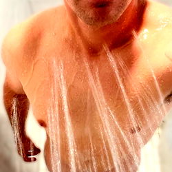 Johnny On The Spot photo