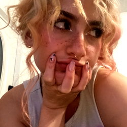 Dani Sky photo