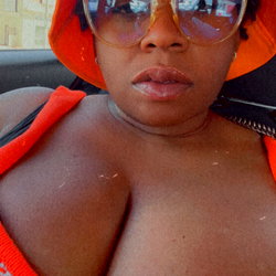 Kharlii💕💕 photo