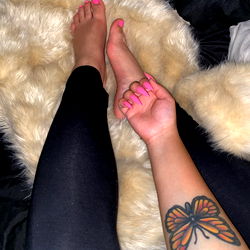 Explore the Enchanting World of Miss Thang on OnlyFans