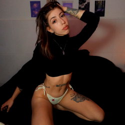 Miel🍯 photo