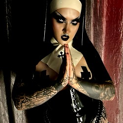 Miss Evilia 💋 photo