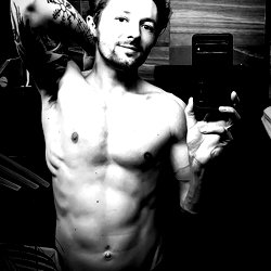Drew Tombs photo