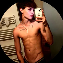 Benny 😈🤍⛓️‍💥 photo