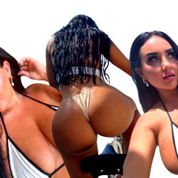 AMY 🍒 REAL 34GG photo