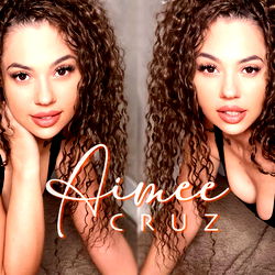 Aimee Cruz 💋 🍑 photo