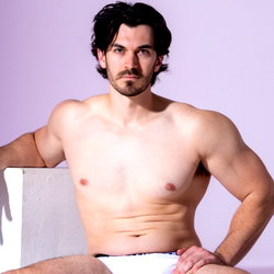 Austin Martin photo