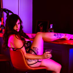 Barefootmamamn photo