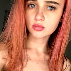 Bella Marie Berrada photo