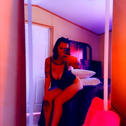 Khloe Madisin photo