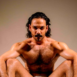 Hung Top Wolf photo