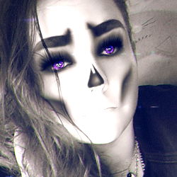 🦇𝓐𝓾𝓻𝓮𝓵𝓲𝓪 𝓑𝓾𝓷𝓷𝔂 🦇 photo