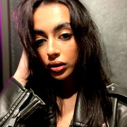 Luna Moore🐾 photo