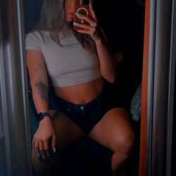 Jade photo