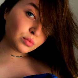 AnnyMay photo