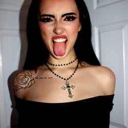 ♡ Messy Megan ♡ photo