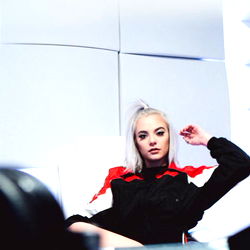 Mami LaQuinn: Passionate Spanish Flame in the Community of Madrid