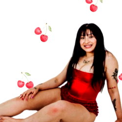 Michelle 🍒 photo