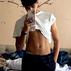 Josh ๐ฆ photo