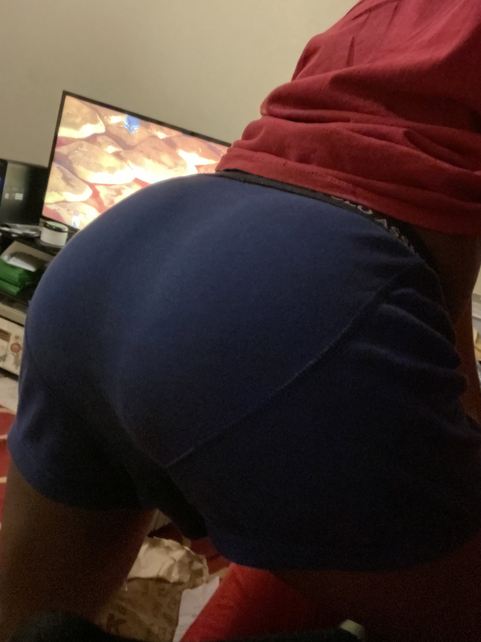 Anon Chi Bottom photo