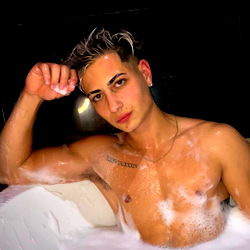 OnlyRulo 🇦🇷 Your Argentine boy photo