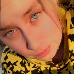 HoneyDip42 photo