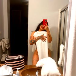 Marleny s: Expert in Lingerie, Art Model, and Sensuous Beauty