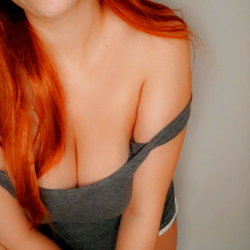 Ariel Love photo